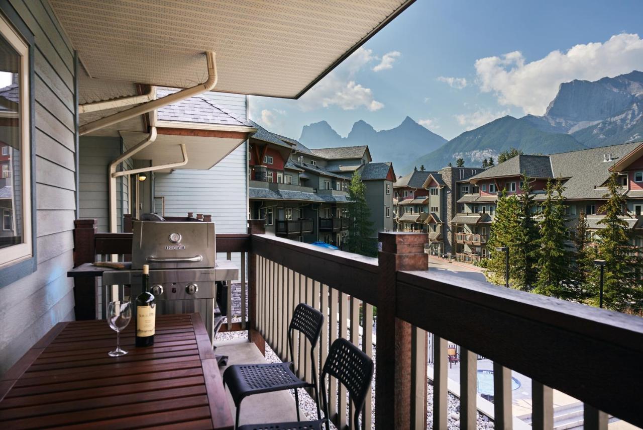Mtn View Escape With King Size Bed With Outdoor Pool - Banff Pass Included! Canmore Exterior foto